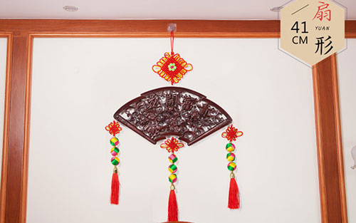 潮州中国结挂件实木客厅玄关壁挂装饰品种类大全